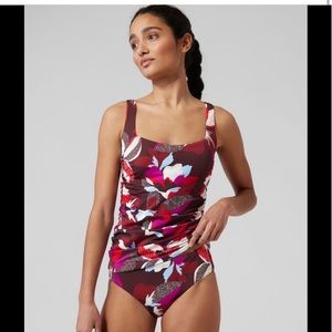 NWT Athleta Square Neck Bra Cup Tankini. 36 B/C Hero Bloom Decadent Cho…